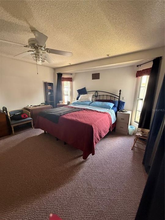 For Sale: $489,900 (3 beds, 2 baths, 2160 Square Feet)