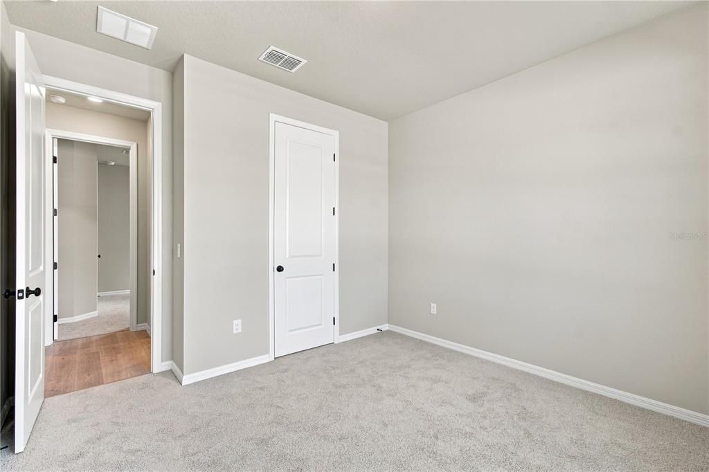 Activo con contrato: $519,990 (4 camas, 3 baños, 2317 Pies cuadrados)