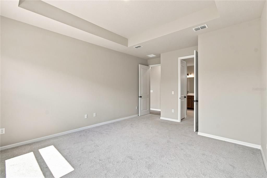 Activo con contrato: $519,990 (4 camas, 3 baños, 2317 Pies cuadrados)