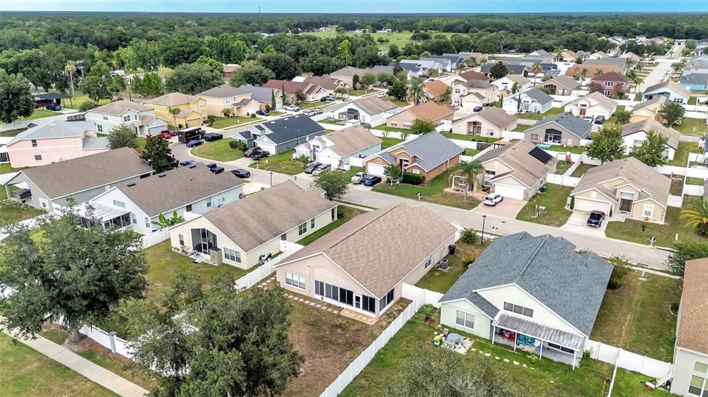 For Sale: $349,900 (4 beds, 3 baths, 2133 Square Feet)