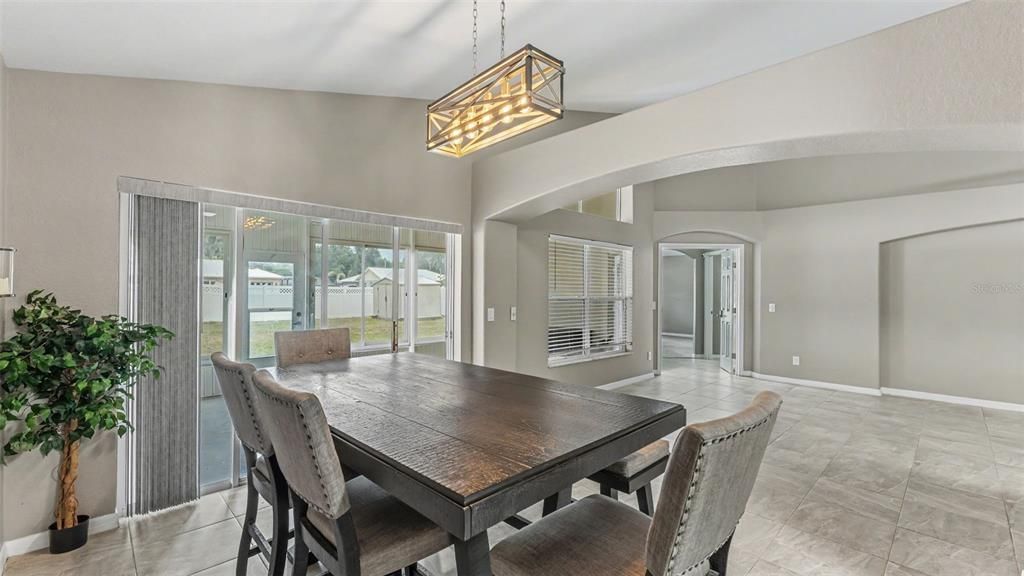 For Sale: $349,900 (4 beds, 3 baths, 2133 Square Feet)