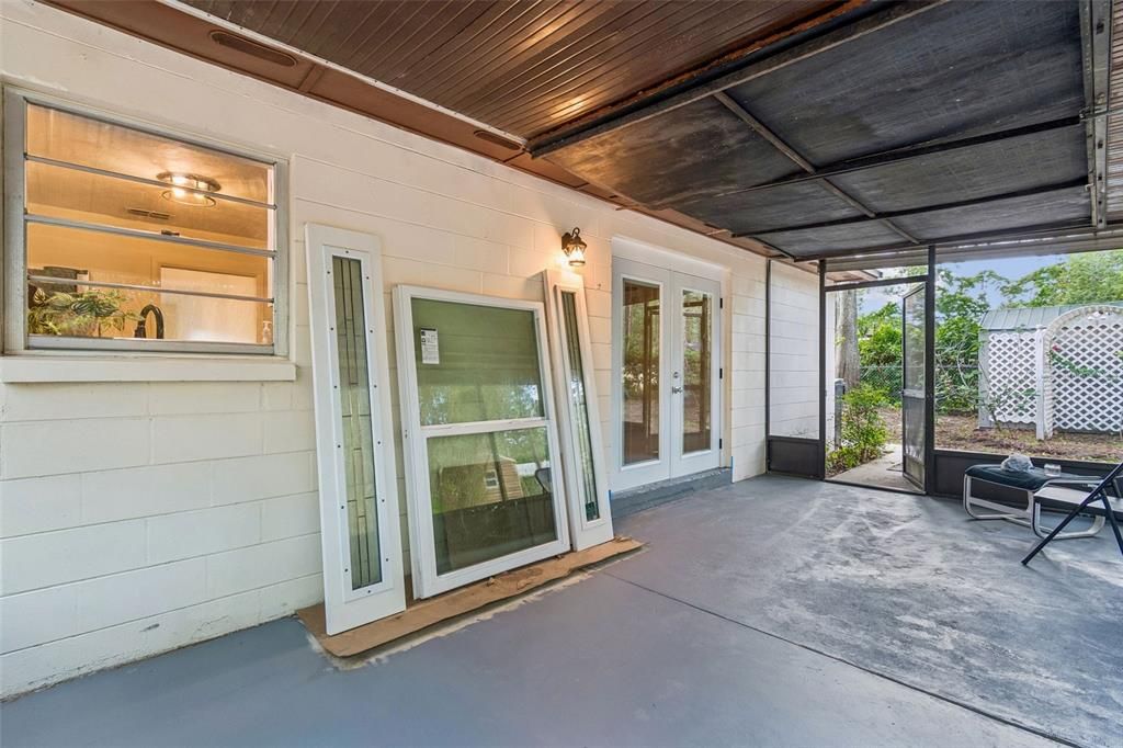 En Venta: $295,000 (3 camas, 2 baños, 1267 Pies cuadrados)