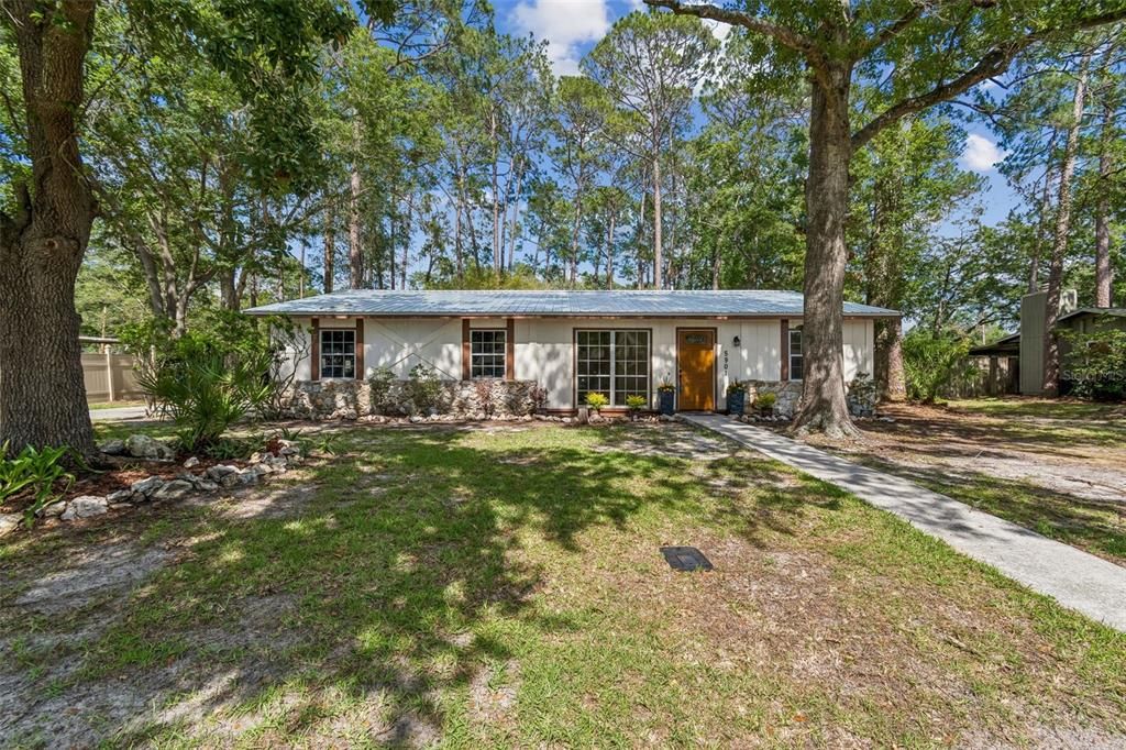 En Venta: $295,000 (3 camas, 2 baños, 1267 Pies cuadrados)