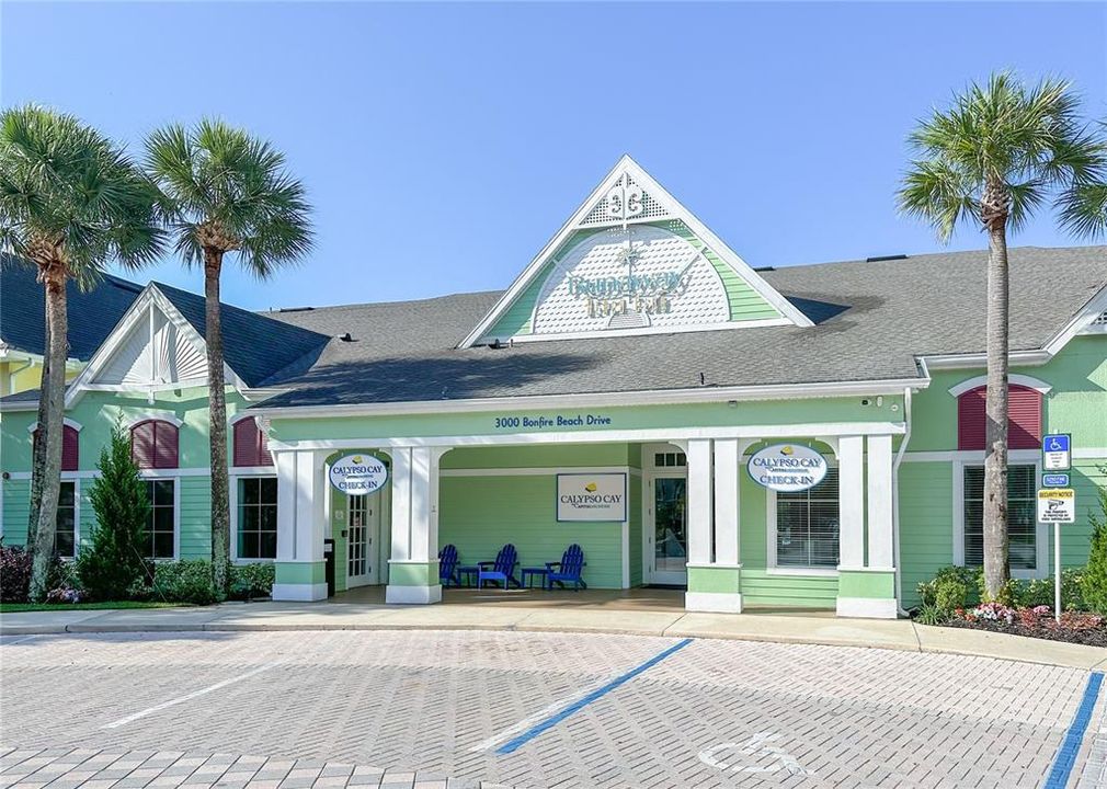 For Rent: $1,750 (1 beds, 1 baths, 834 Square Feet)