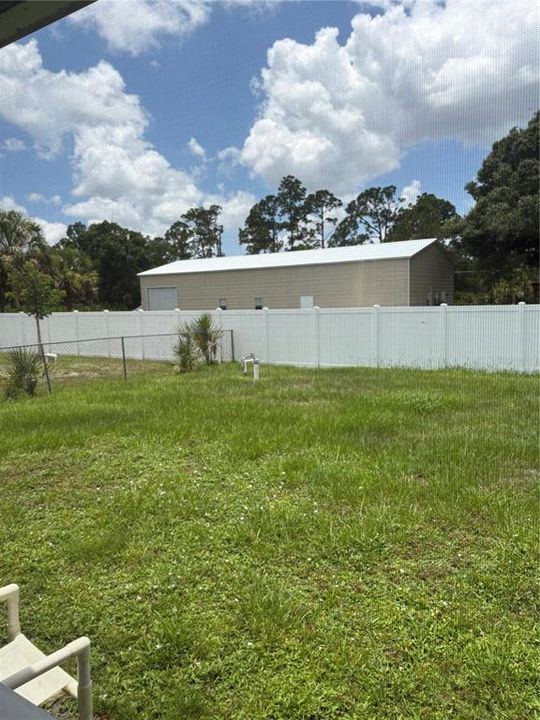 For Sale: $249,900 (3 beds, 2 baths, 1293 Square Feet)