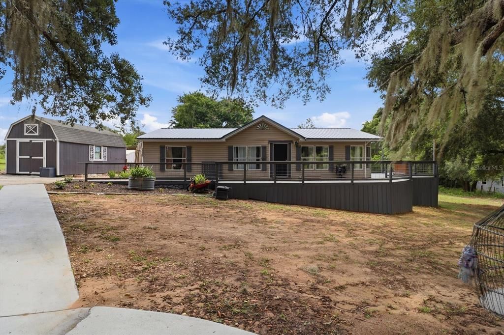 For Sale: $225,000 (3 beds, 2 baths, 1142 Square Feet)