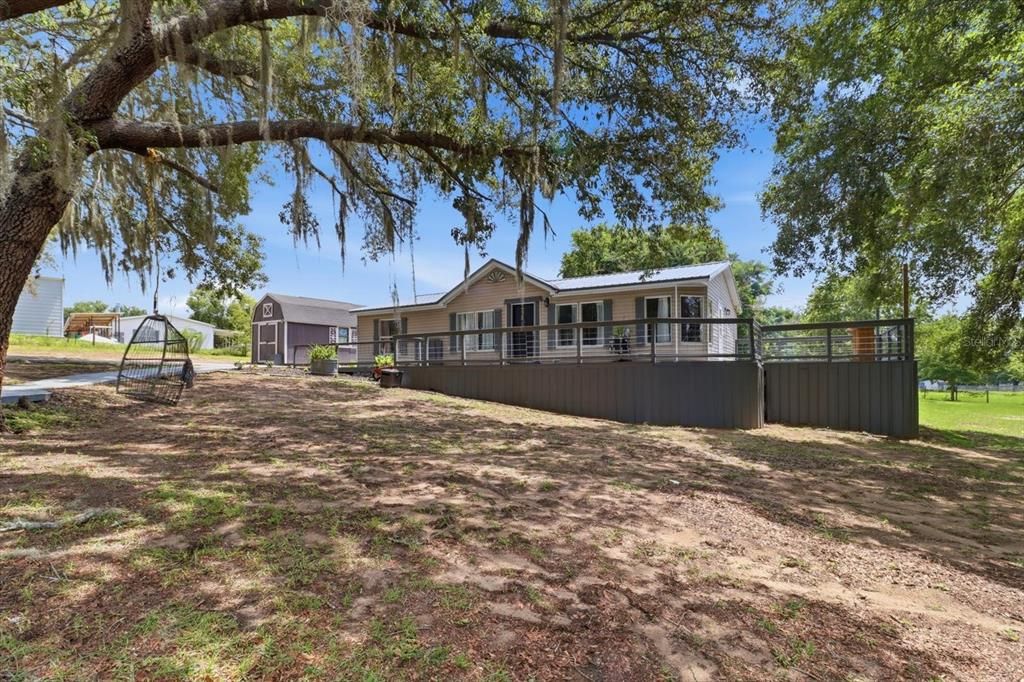 For Sale: $225,000 (3 beds, 2 baths, 1142 Square Feet)
