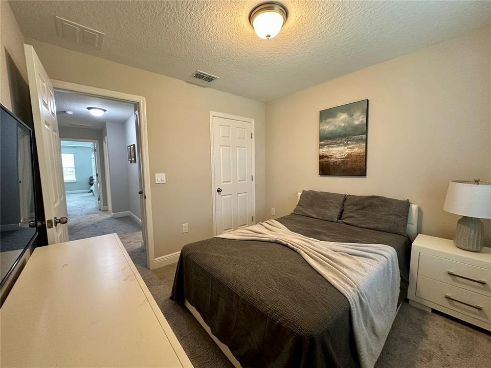 For Rent: $2,895 (3 beds, 2 baths, 1796 Square Feet)