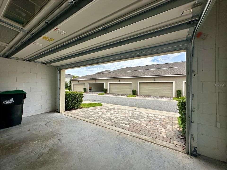 For Rent: $2,895 (3 beds, 2 baths, 1796 Square Feet)