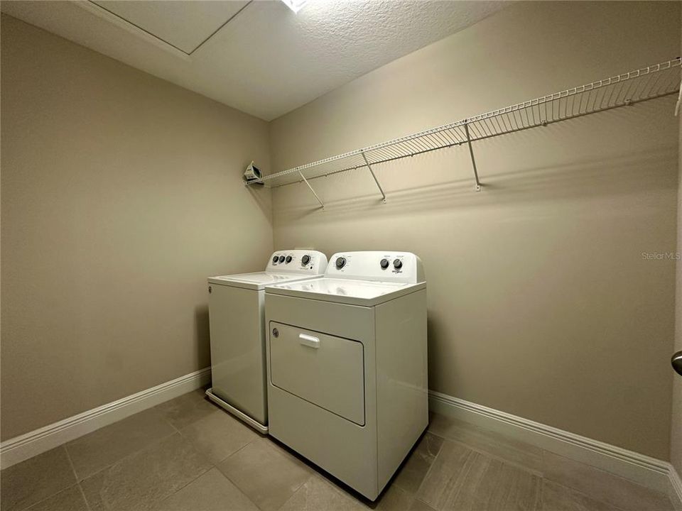 For Rent: $2,895 (3 beds, 2 baths, 1796 Square Feet)