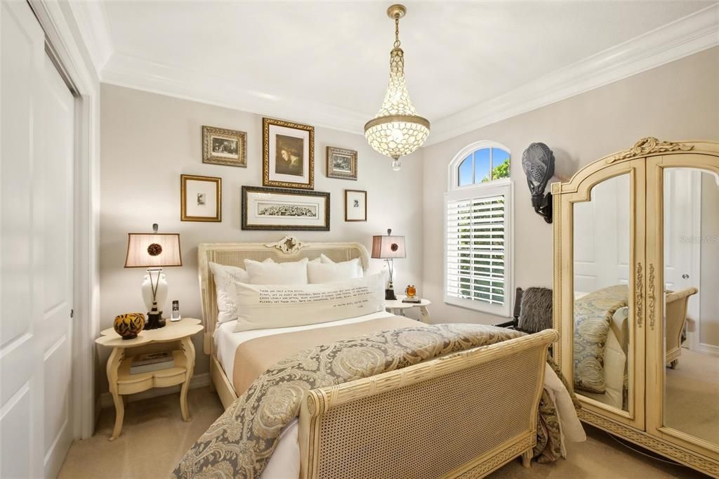 En Venta: $1,595,000 (3 camas, 2 baños, 2585 Pies cuadrados)
