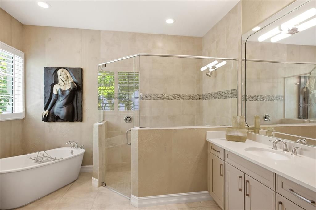 En Venta: $1,595,000 (3 camas, 2 baños, 2585 Pies cuadrados)
