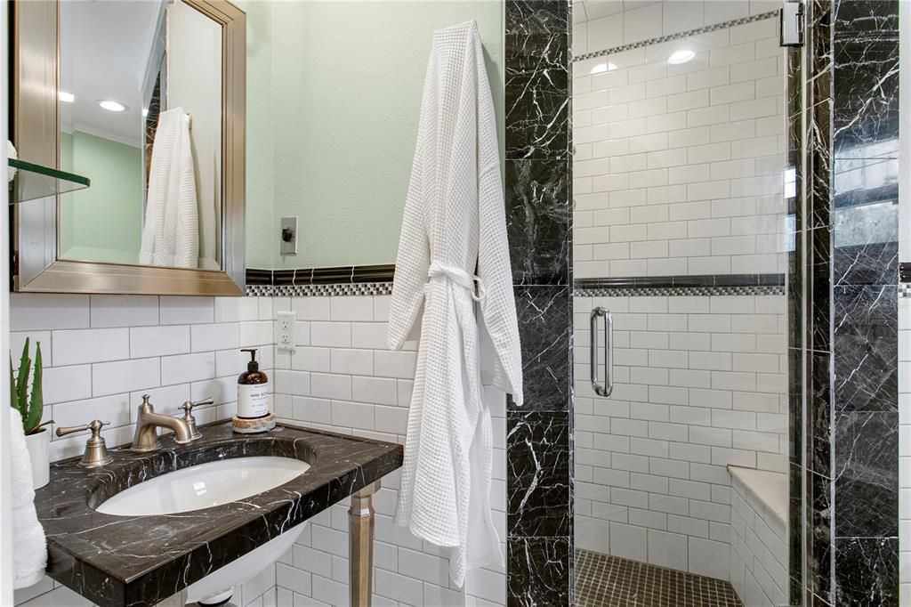 В аренду: $7,500 (3 спален, 2 ванн, 1411 Квадратных фут)