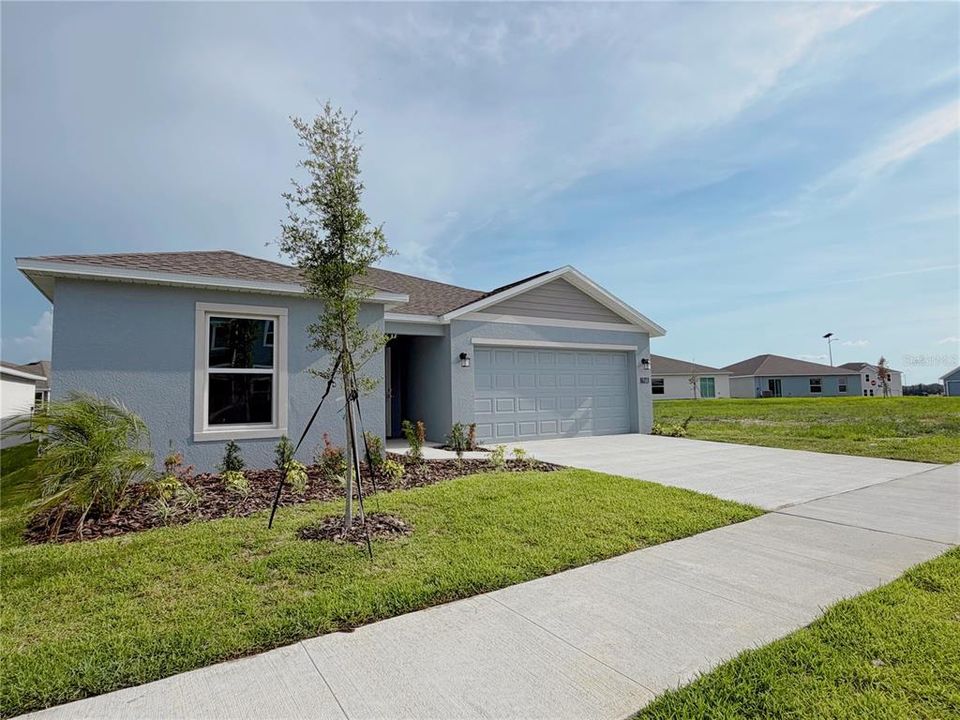 For Rent: $2,250 (4 beds, 3 baths, 2186 Square Feet)