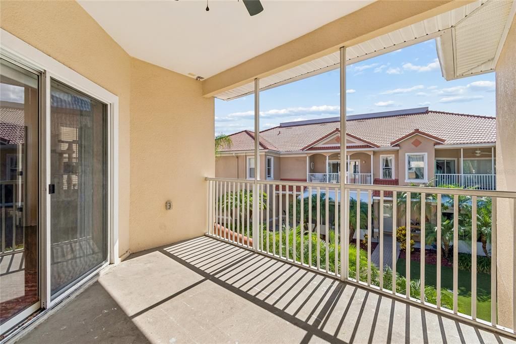 For Sale: $300,000 (3 beds, 2 baths, 2155 Square Feet)