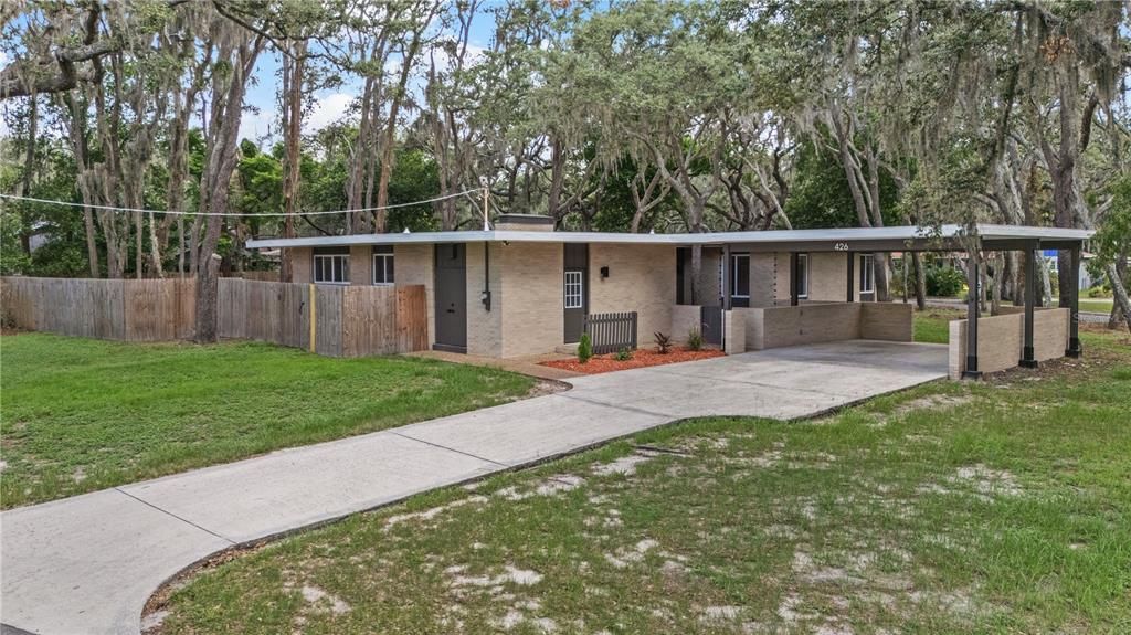 For Sale: $499,000 (4 beds, 2 baths, 2155 Square Feet)