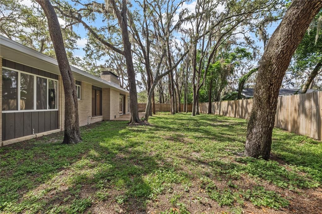 For Sale: $499,000 (4 beds, 2 baths, 2155 Square Feet)