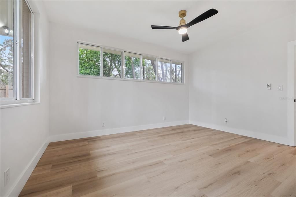 For Sale: $499,000 (4 beds, 2 baths, 2155 Square Feet)