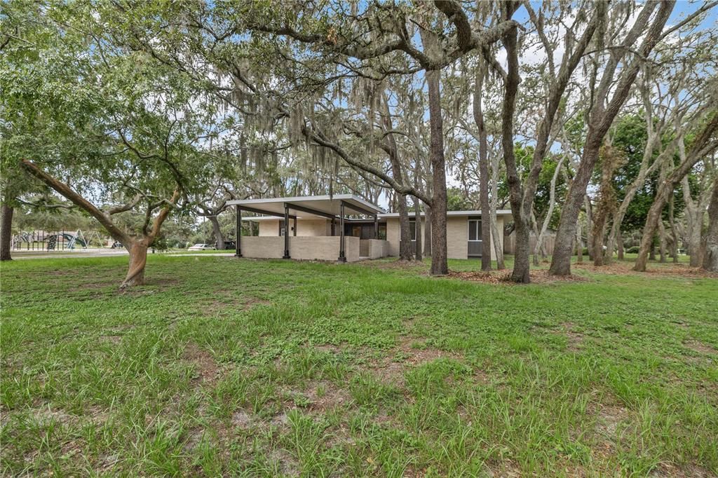 For Sale: $499,000 (4 beds, 2 baths, 2155 Square Feet)