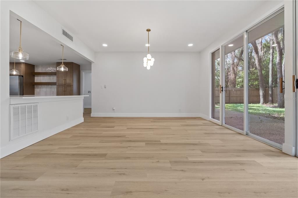 For Sale: $499,000 (4 beds, 2 baths, 2155 Square Feet)