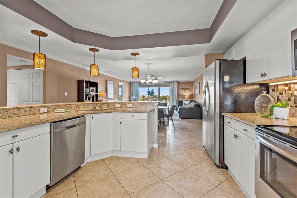 En Venta: $359,000 (2 camas, 2 baños, 1512 Pies cuadrados)