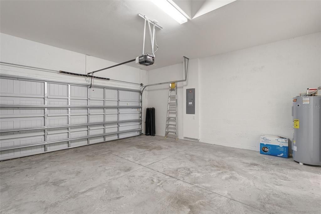 En Venta: $674,900 (3 camas, 2 baños, 2078 Pies cuadrados)