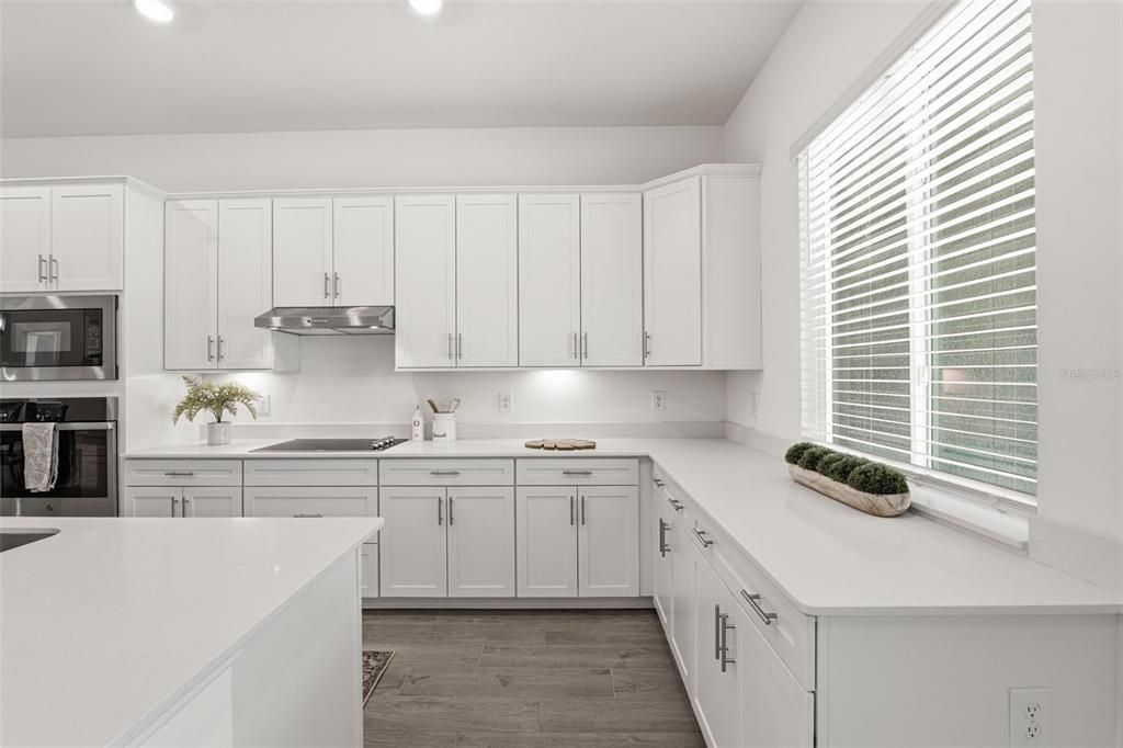 En Venta: $674,900 (3 camas, 2 baños, 2078 Pies cuadrados)