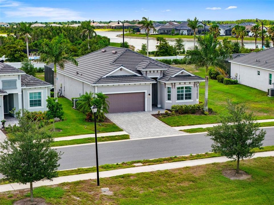 En Venta: $674,900 (3 camas, 2 baños, 2078 Pies cuadrados)