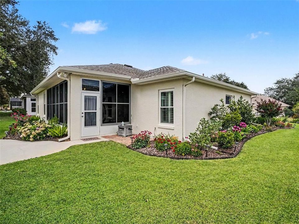 For Sale: $374,900 (3 beds, 2 baths, 1844 Square Feet)