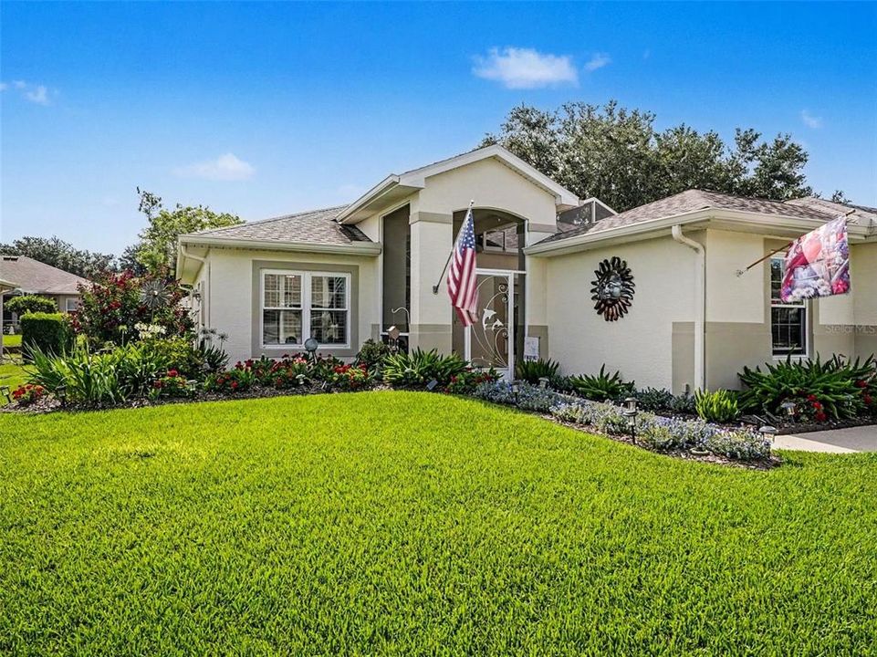 For Sale: $374,900 (3 beds, 2 baths, 1844 Square Feet)
