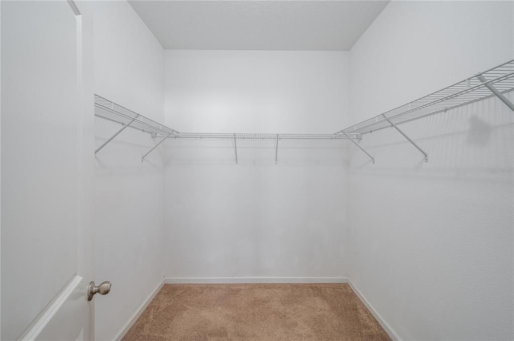 En Venta: $244,500 (3 camas, 2 baños, 1655 Pies cuadrados)