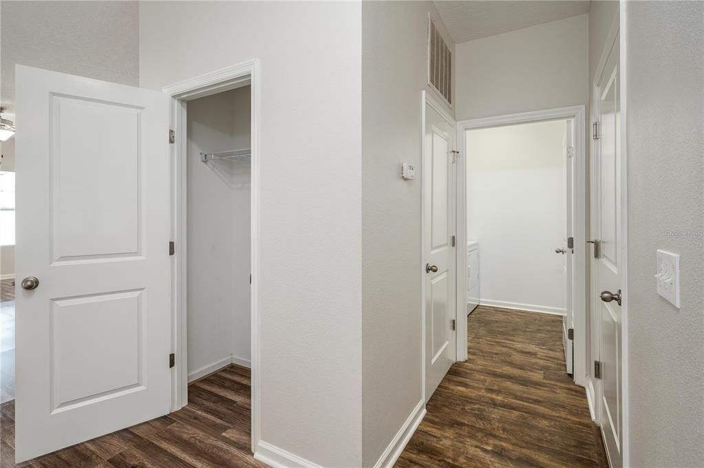 En Venta: $244,500 (3 camas, 2 baños, 1655 Pies cuadrados)