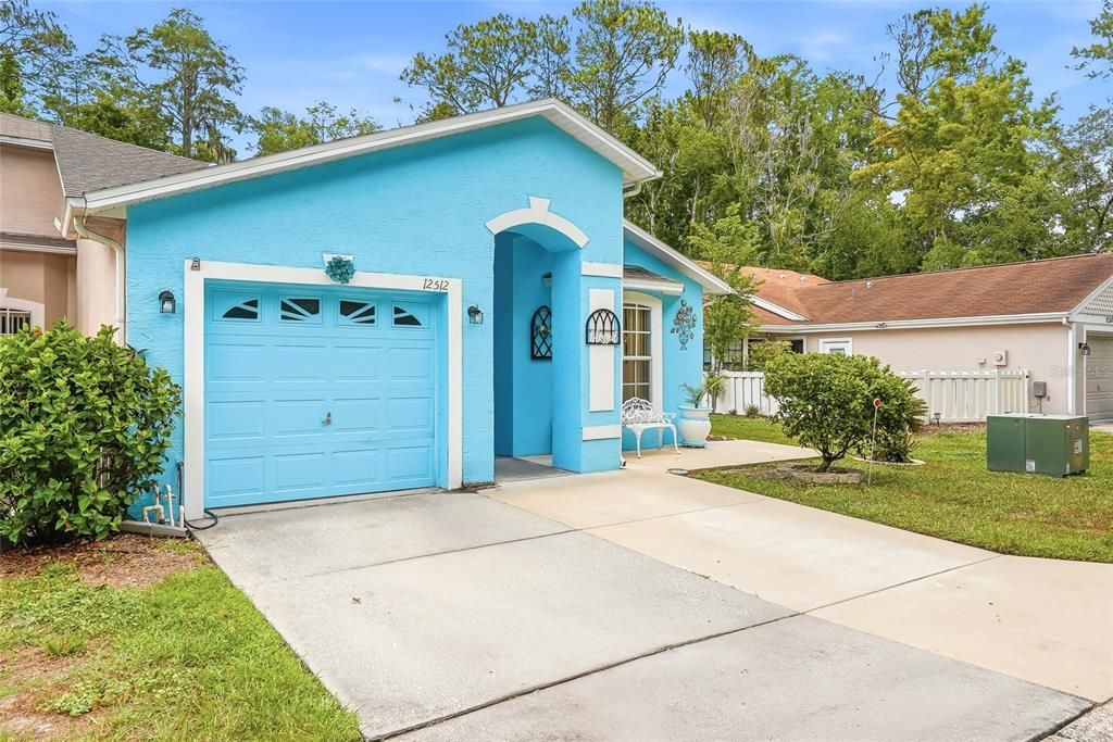 For Sale: $255,000 (3 beds, 2 baths, 1418 Square Feet)