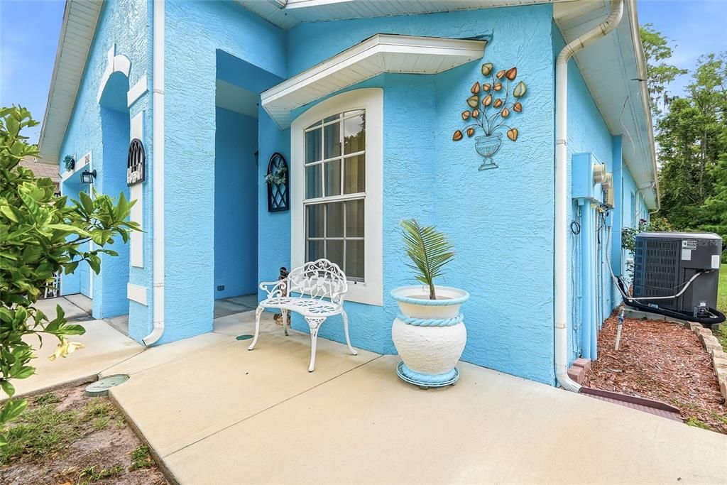 For Sale: $255,000 (3 beds, 2 baths, 1418 Square Feet)