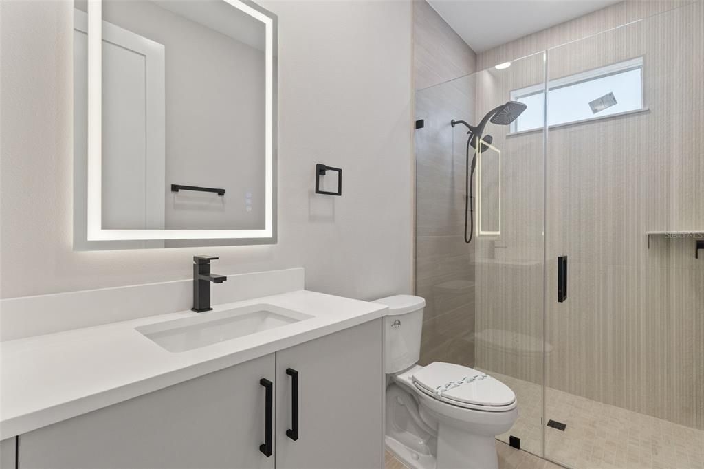 For Sale: $398,000 (4 beds, 2 baths, 1704 Square Feet)