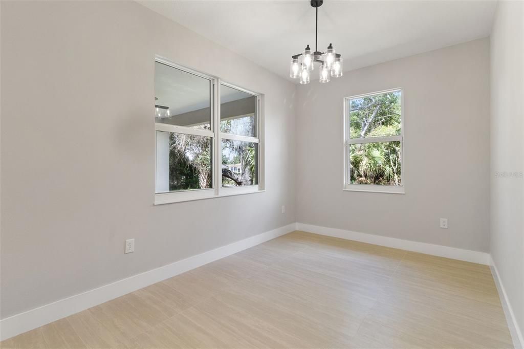 For Sale: $398,000 (4 beds, 2 baths, 1704 Square Feet)
