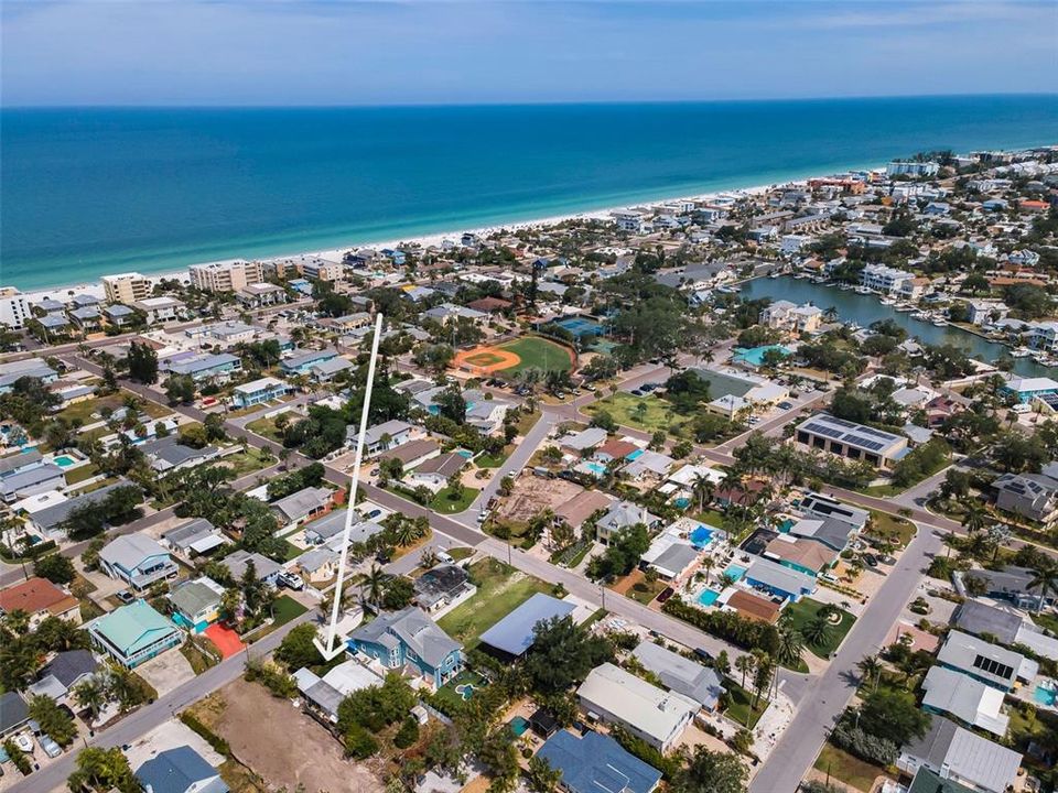 For Sale: $445,000 (0.17 acres)