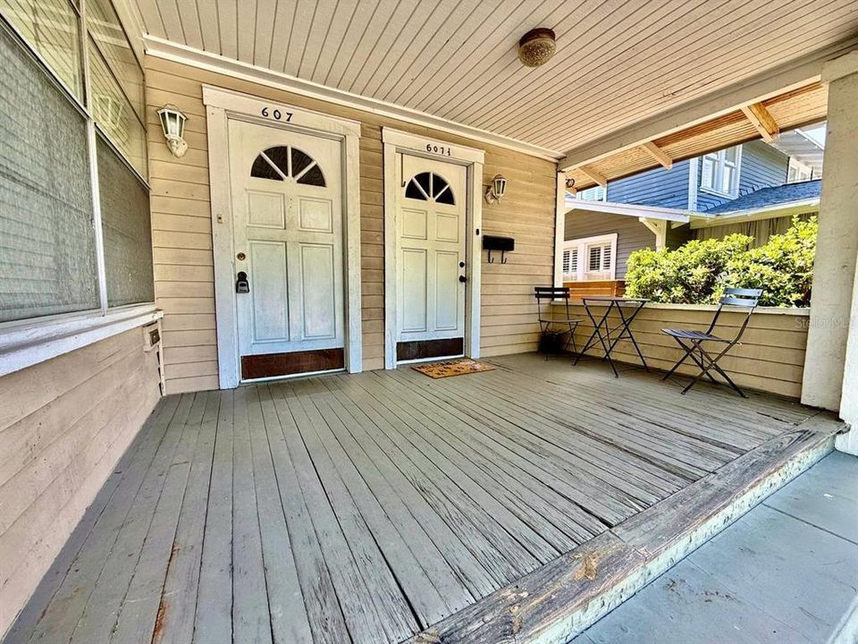 For Rent: $1,875 (2 beds, 1 baths, 2688 Square Feet)