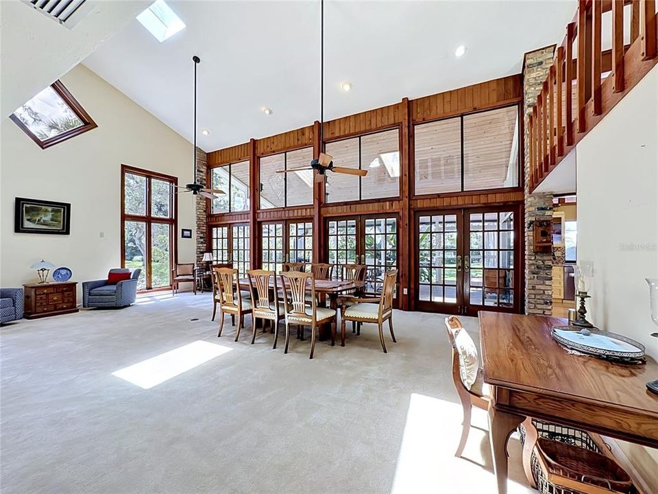 En Venta: $1,400,500 (6 camas, 4 baños, 4828 Pies cuadrados)