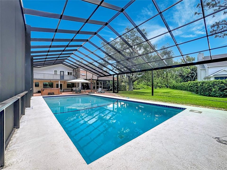En Venta: $1,400,500 (6 camas, 4 baños, 4828 Pies cuadrados)