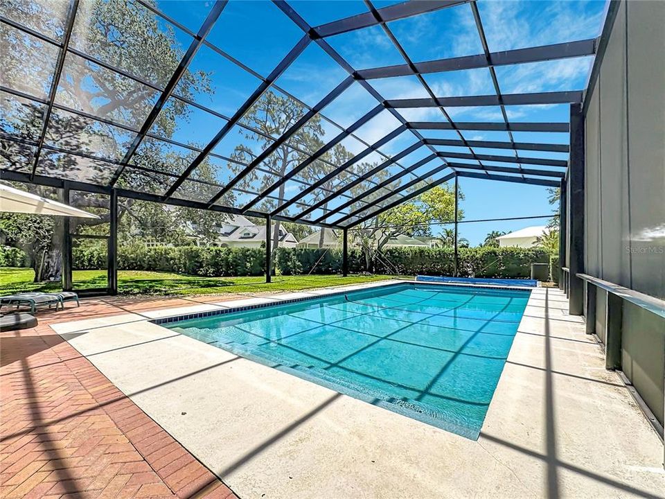 En Venta: $1,400,500 (6 camas, 4 baños, 4828 Pies cuadrados)