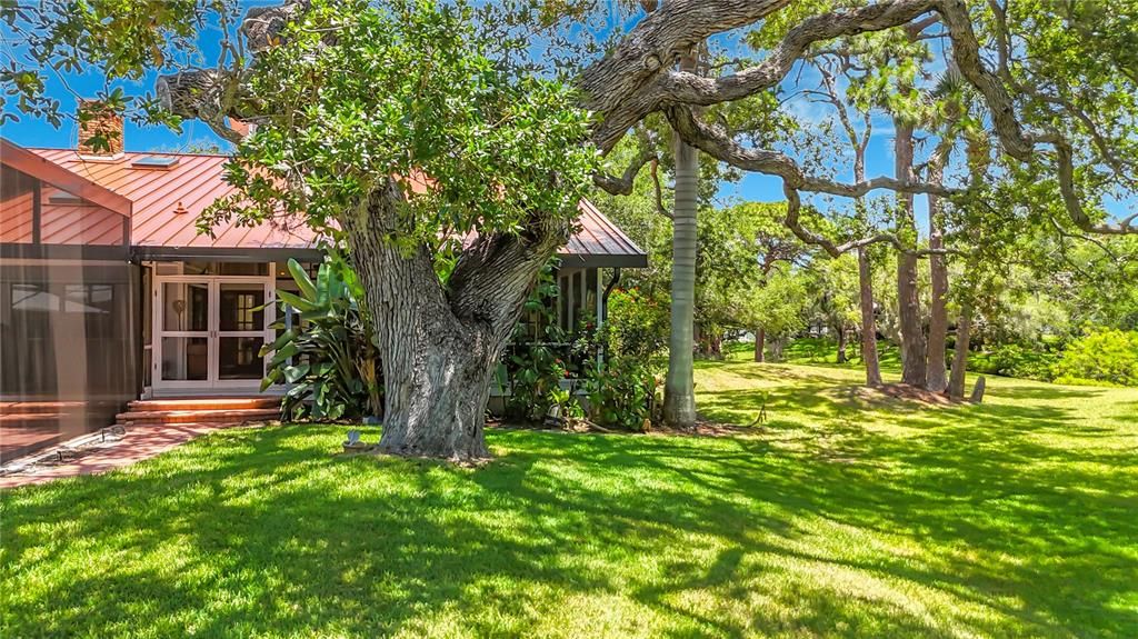 En Venta: $1,400,500 (6 camas, 4 baños, 4828 Pies cuadrados)