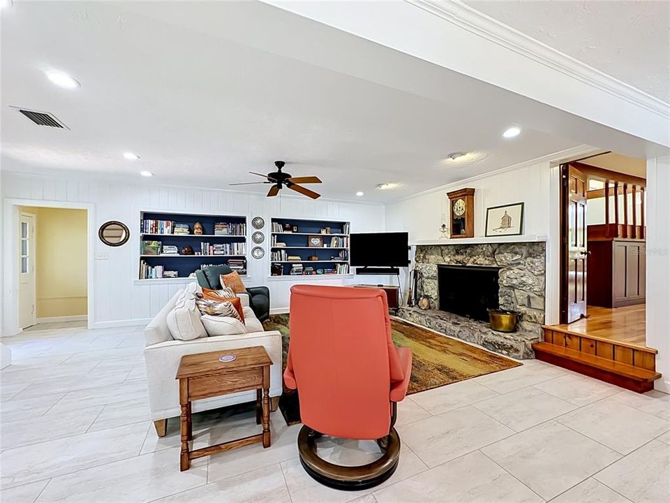 En Venta: $1,400,500 (6 camas, 4 baños, 4828 Pies cuadrados)