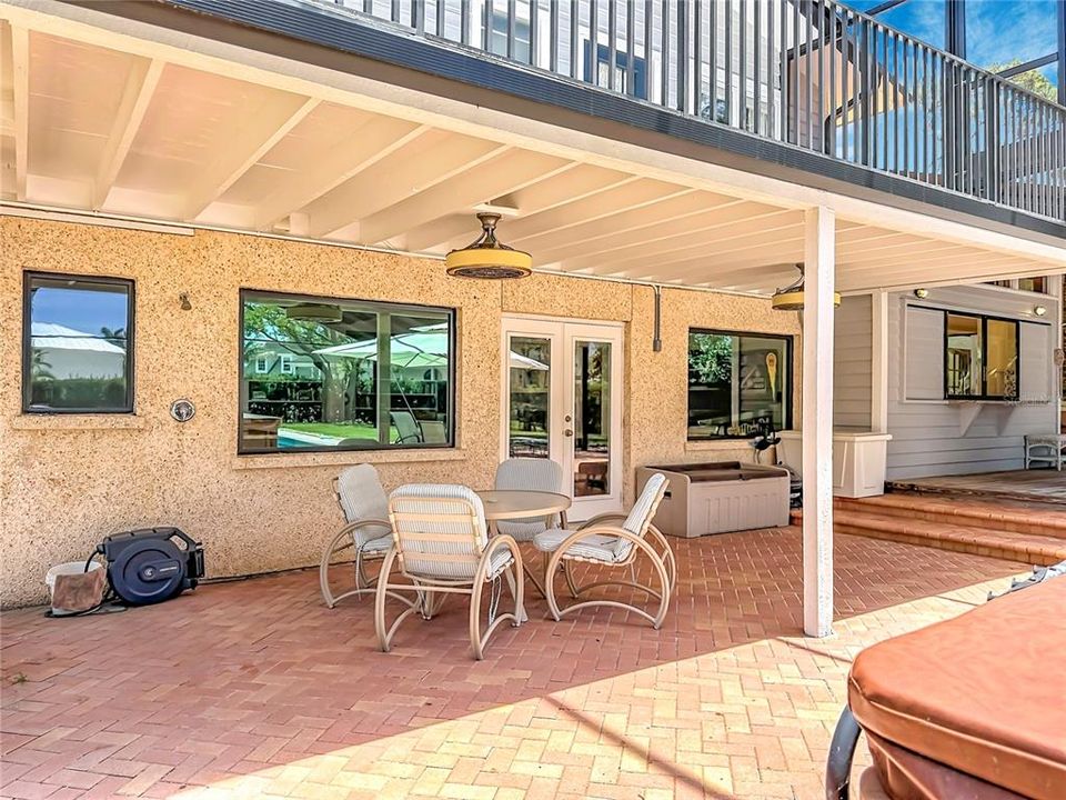 En Venta: $1,400,500 (6 camas, 4 baños, 4828 Pies cuadrados)