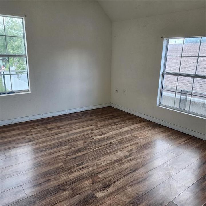 For Rent: $1,450 (2 beds, 1 baths, 576 Square Feet)