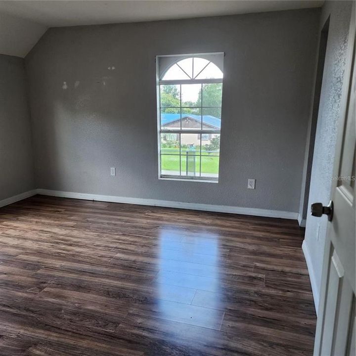 For Rent: $1,450 (2 beds, 1 baths, 576 Square Feet)
