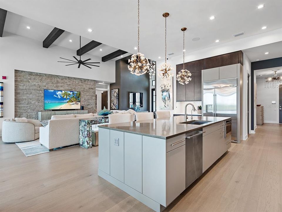 For Sale: $3,349,000 (3 beds, 4 baths, 3474 Square Feet)