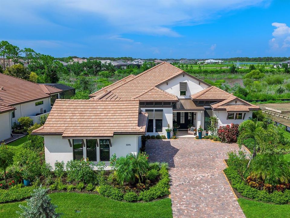 For Sale: $3,349,000 (3 beds, 4 baths, 3474 Square Feet)