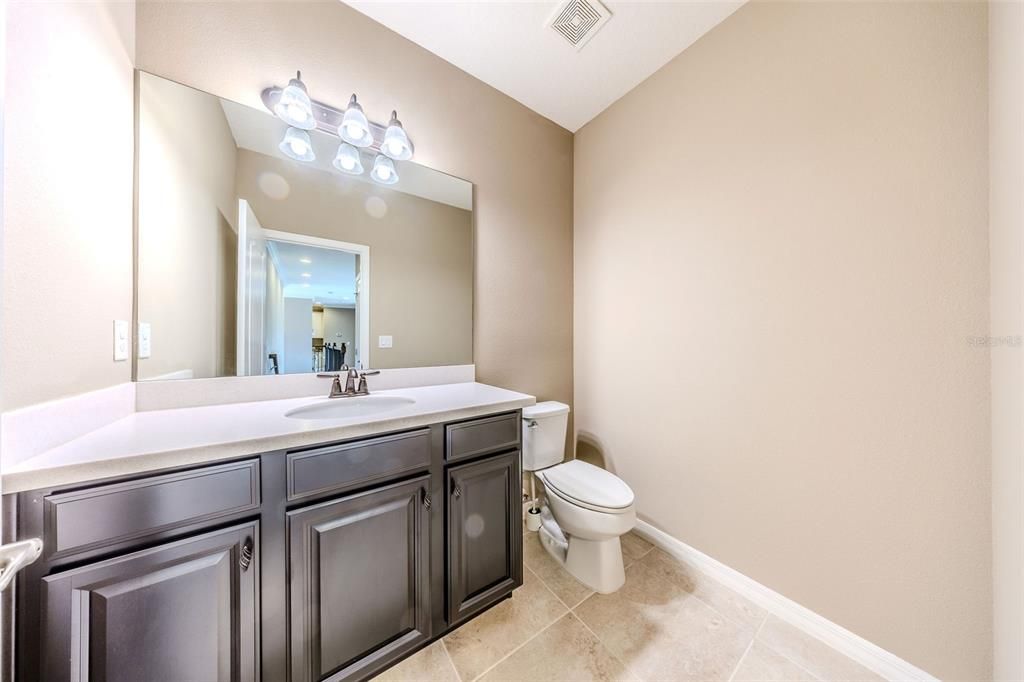For Sale: $1,250,000 (6 beds, 4 baths, 4656 Square Feet)
