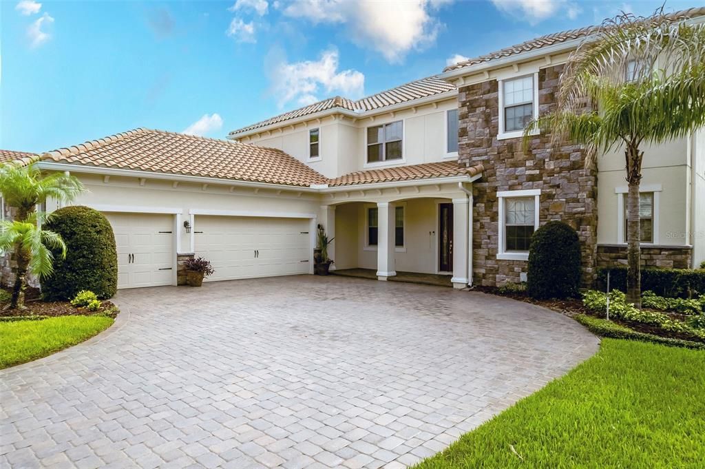 For Sale: $1,250,000 (6 beds, 4 baths, 4656 Square Feet)
